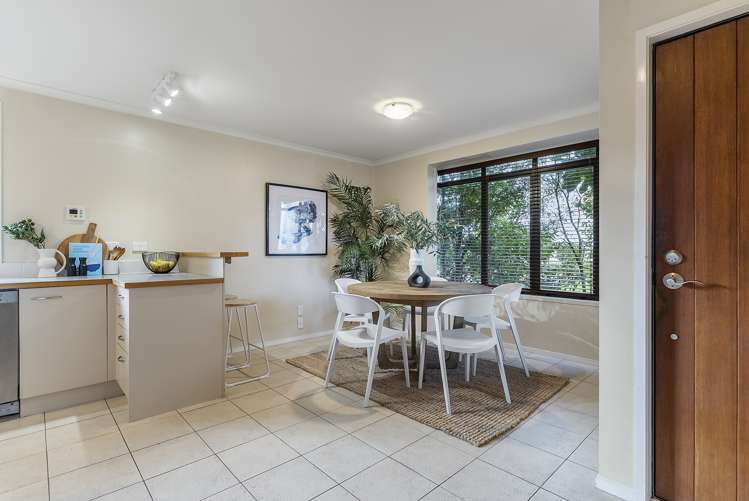 1 Siena Place Te Atatu Peninsula_14