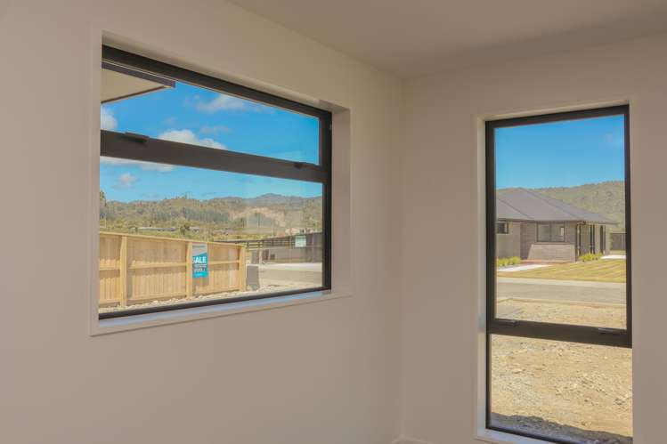 10A Hinau Crescent Kaiata_11