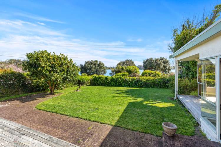 220 Welcome Bay Road Welcome Bay_9