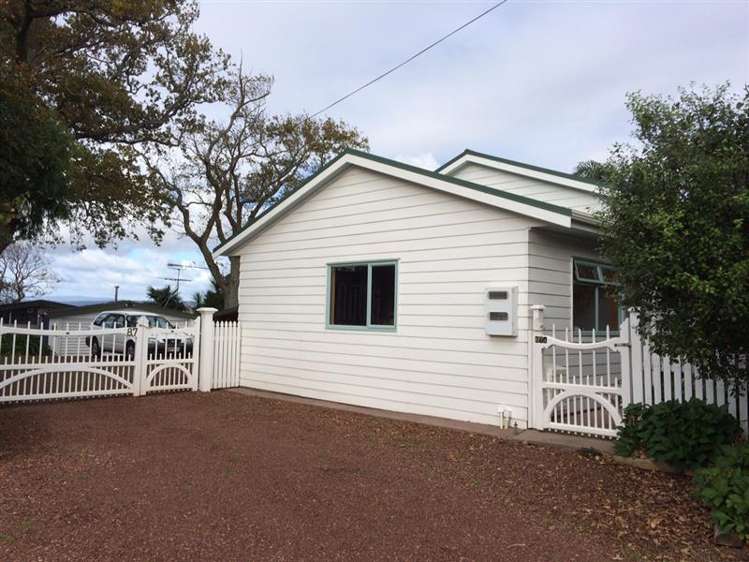 87A Bleakhouse Road Mellons Bay_2