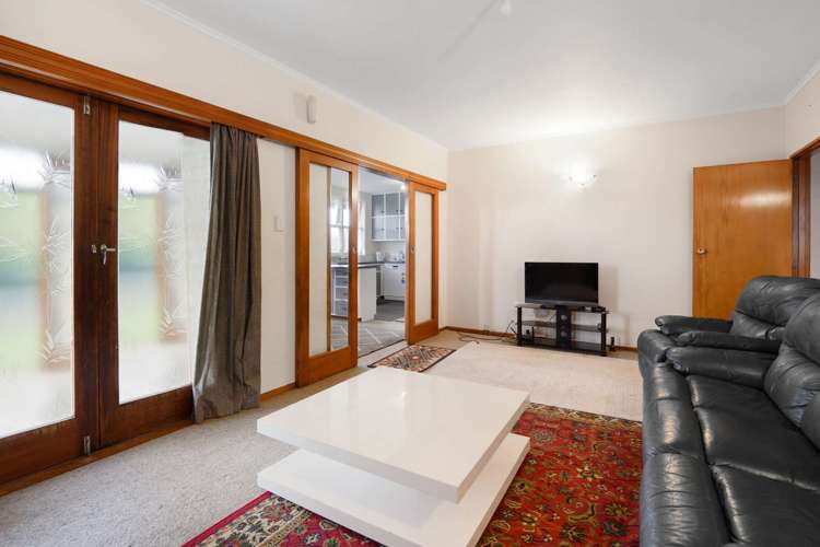 1/104 Southampton Street West_0