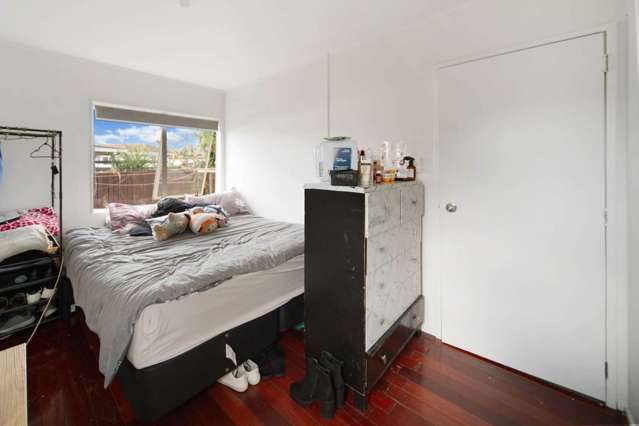 1/142 Shifnal Drive Randwick Park_2