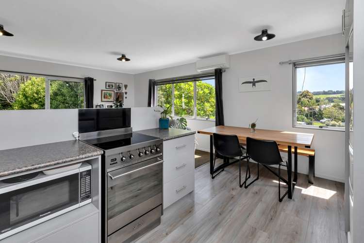 22 Toetoe Road Otaika_13