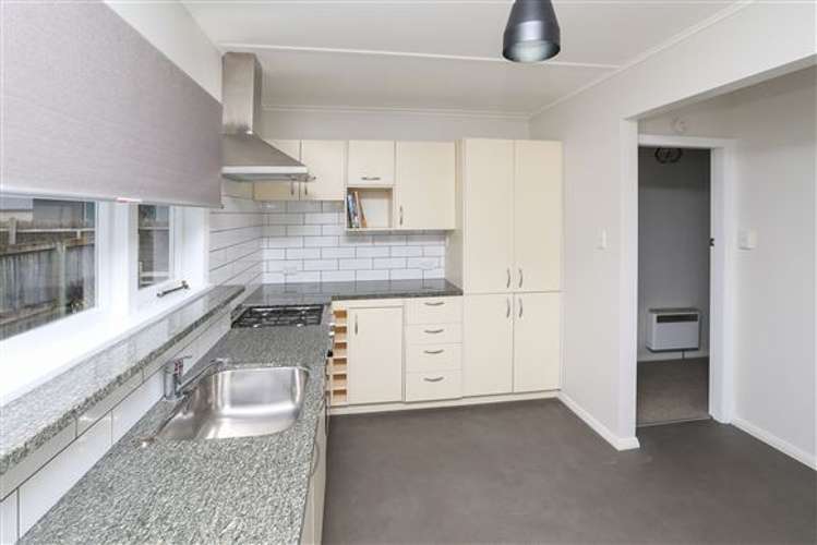 78 East Street Enderley_3