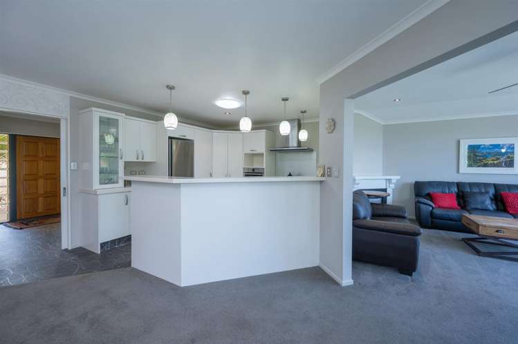 2a Clairmont Heights Stoke_4