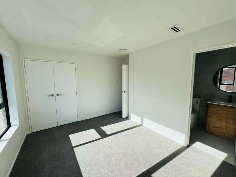 2/14 Richardson Road Mt Albert_10