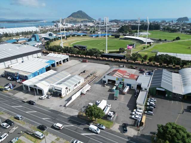 56 Hull Road Mount Maunganui_1