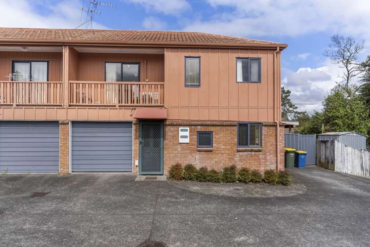 22b Reid Road New Lynn_19