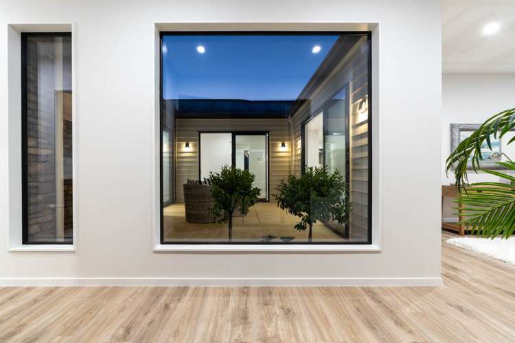 9 Puruatanga Road Wainui_5