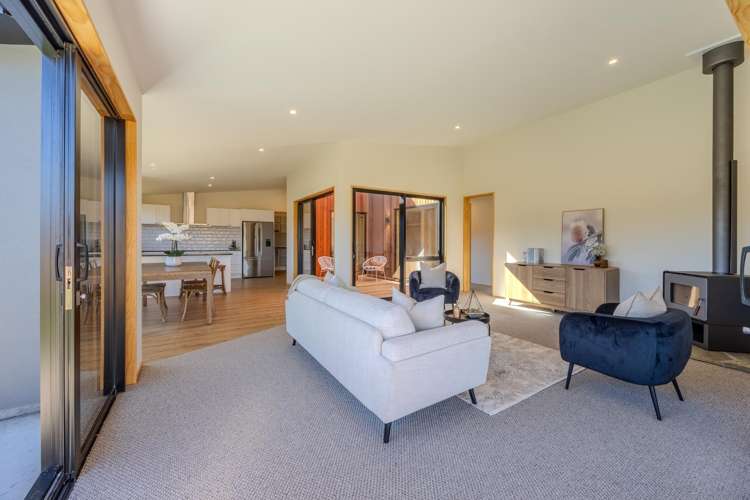 67 Pounamu Avenue Wanaka_11