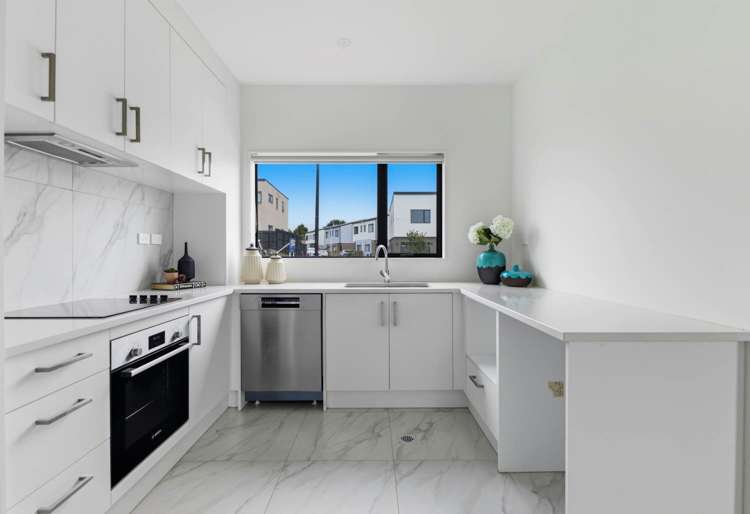 45b Crestview Rise_2