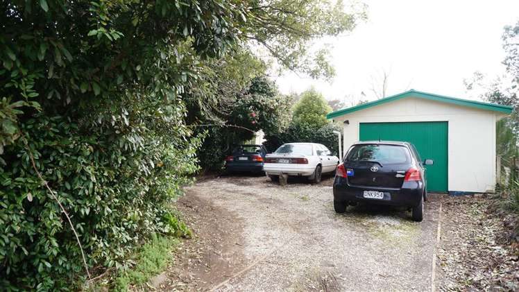 210 Bridge Street Eltham_4