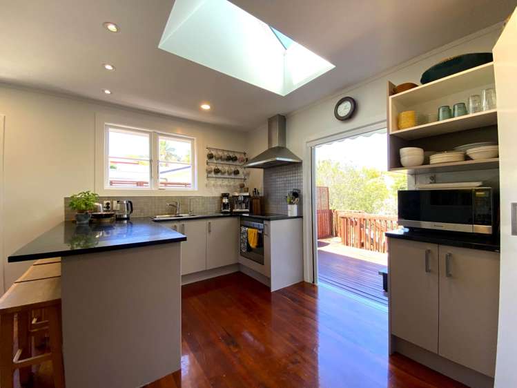 27 Ewen Alison Avenue Devonport_7