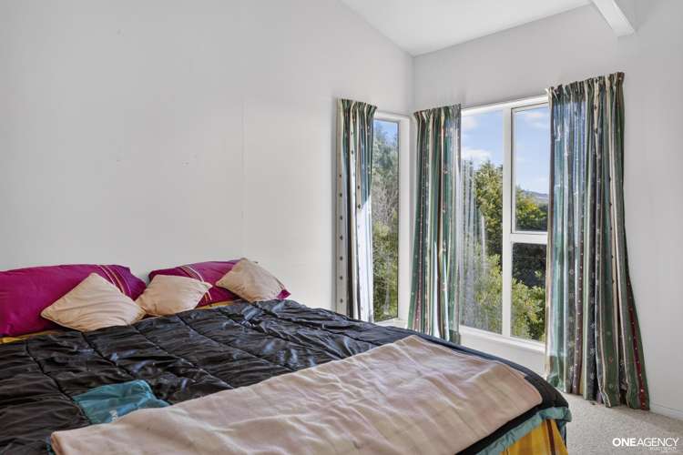 129 Gloaming Hill Titahi Bay_12