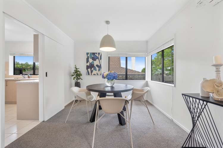 2/98 Mirrabooka Avenue Botany Downs_6