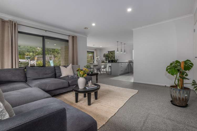 28 Mooring Close Whitby_11