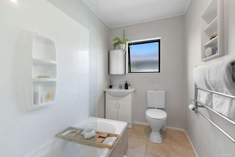 26 Nukumea Common Orewa_12