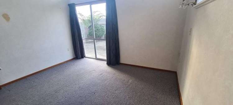 8 Royal Place Levin_11