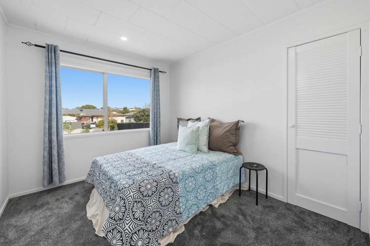 70 Archboyd Avenue Mangere East_8