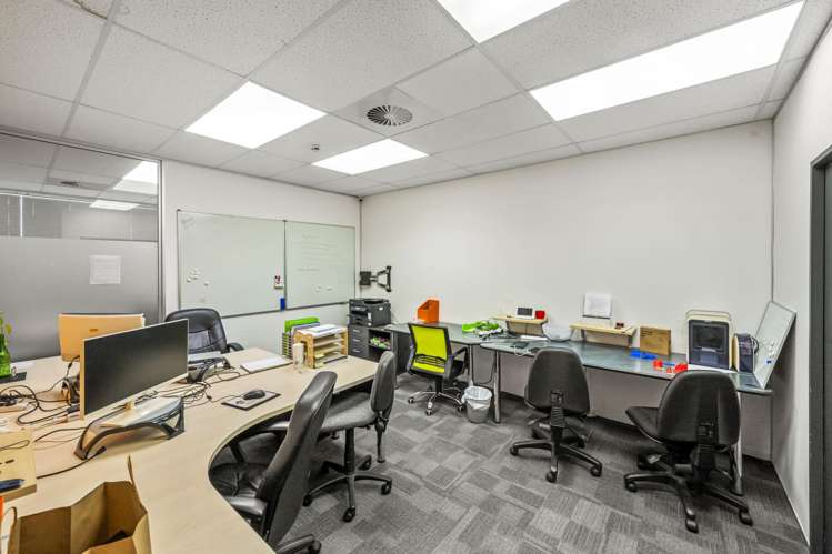 23/2 Bishop Dunn Place Botany Downs_10