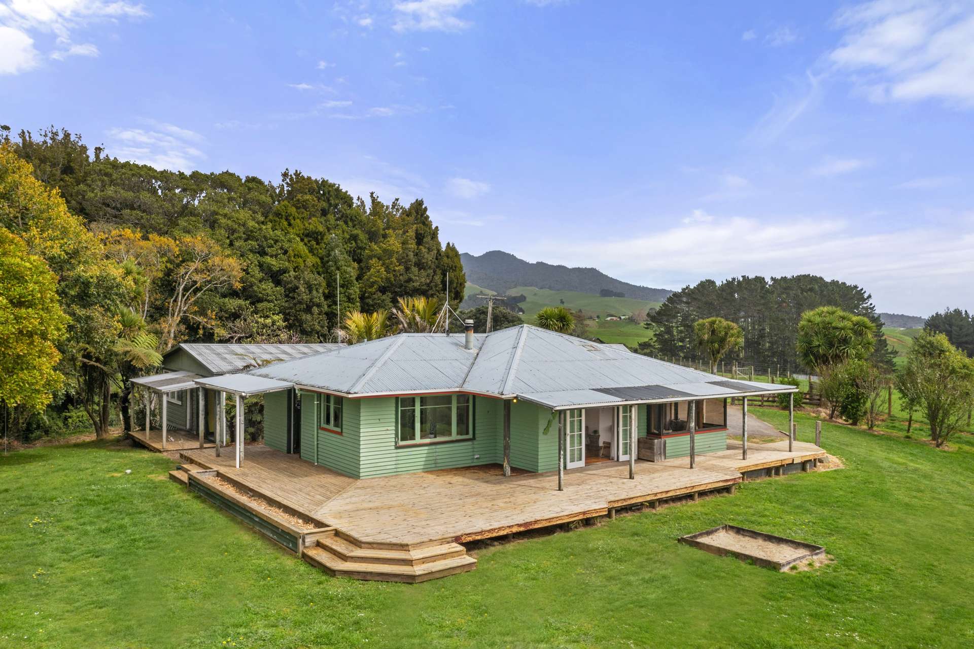 459b Te Hutewai Road Raglan_0