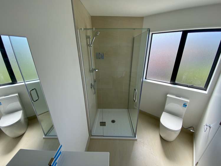 1/25 Vodanovich Road Te Atatu South_10