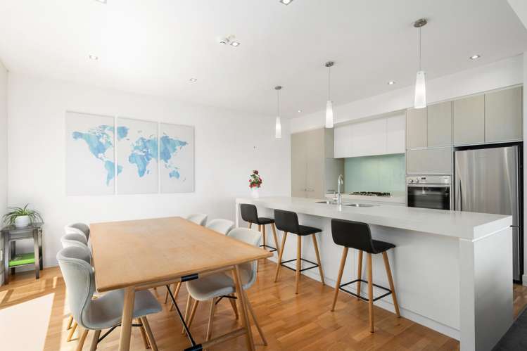 4 Kastos Way Strathmore Park_6