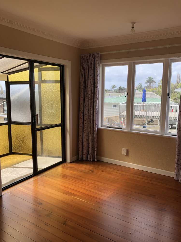 213 Sturges Road Henderson_9