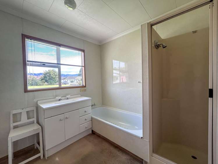 97 Broadway Reefton_9