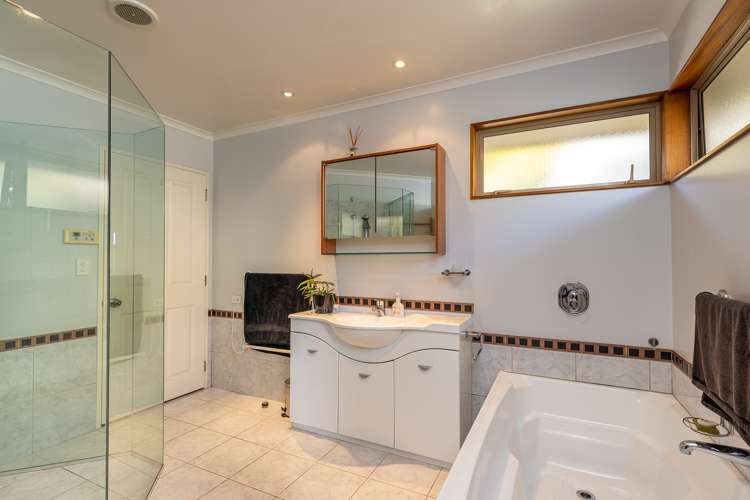 47 View Mount Stoke_15