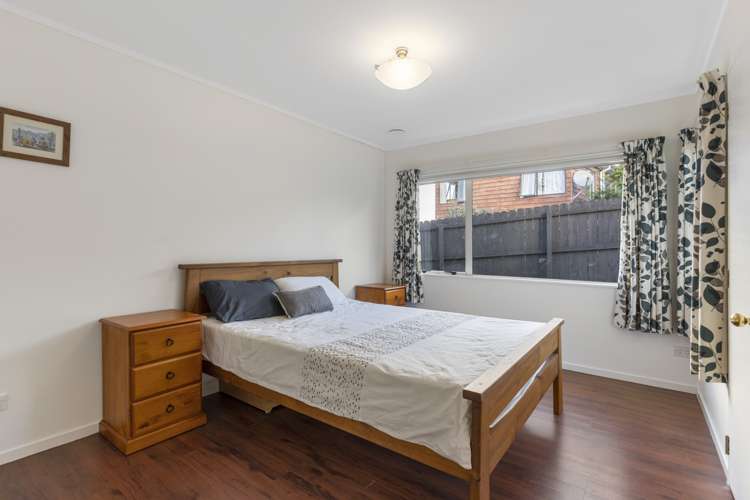 2/201 Abbotts Way Remuera_9