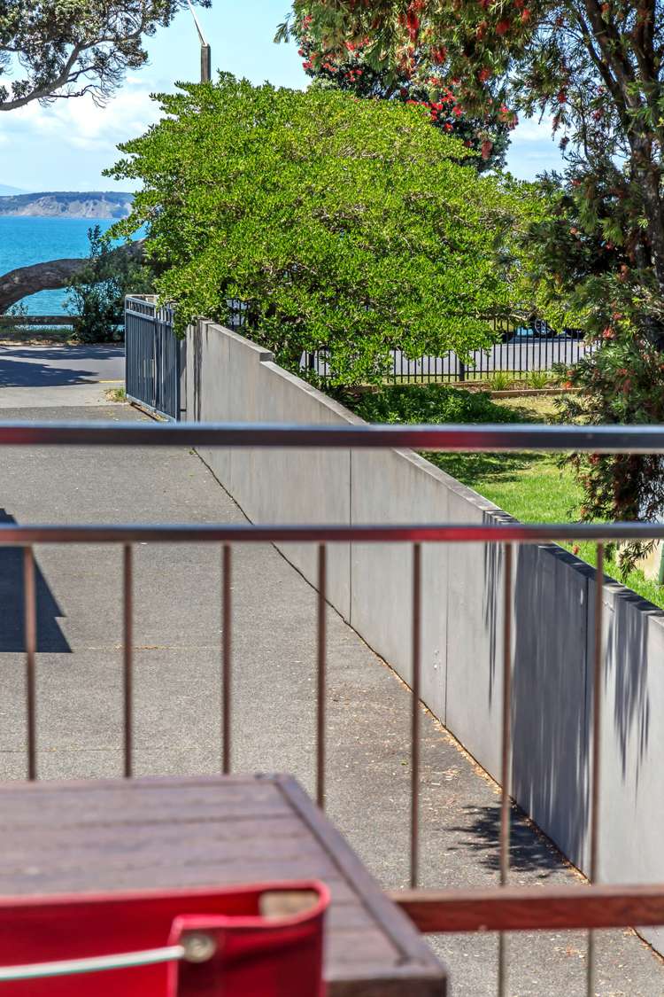 3a Ngapara Street Red Beach_2