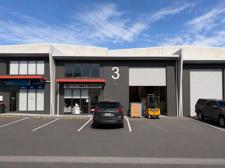3/3 Workspace Drive Hobsonville_1