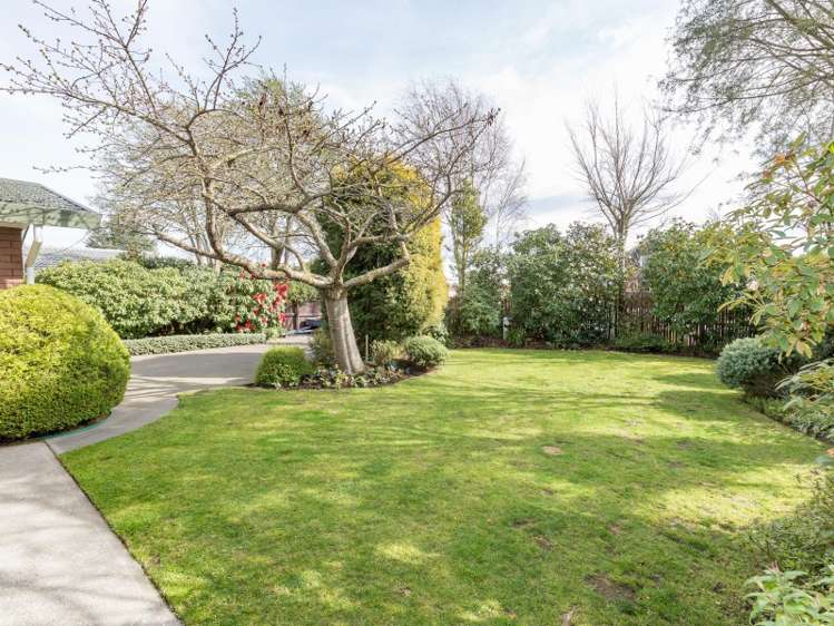 13 Roydon Drive Templeton_16