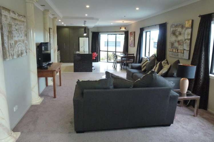 40 Orotu Drive Poraiti_1