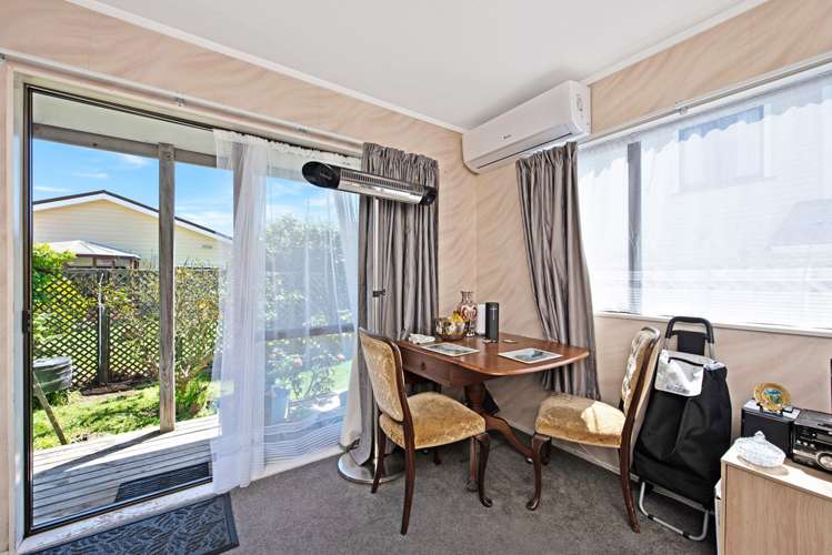 68 Kauri Street Miramar_18