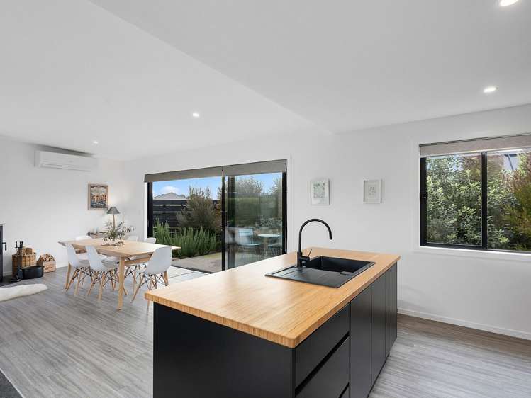 2 Tuscan Lane Martinborough_5