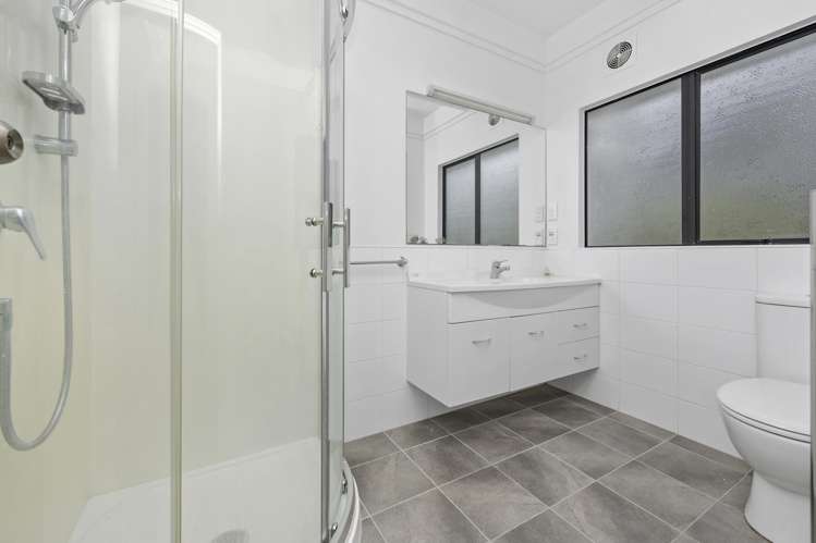 2/41 Merriefield Avenue Forrest Hill_9