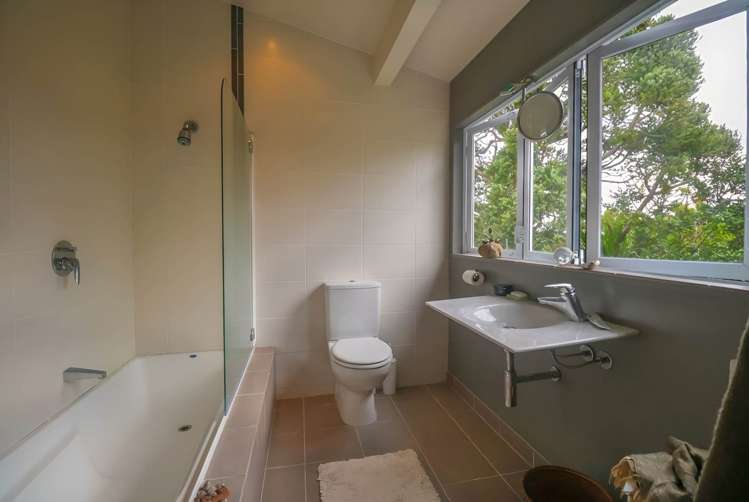 571 South Titirangi Road Titirangi_8