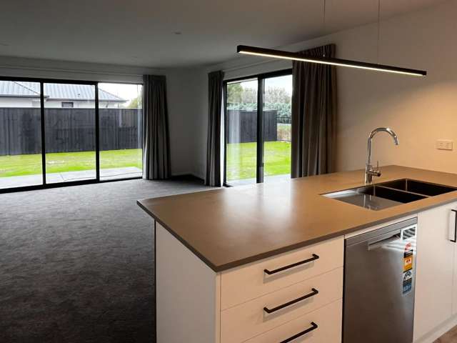 50a Candlesticks Crescent Lincoln_3