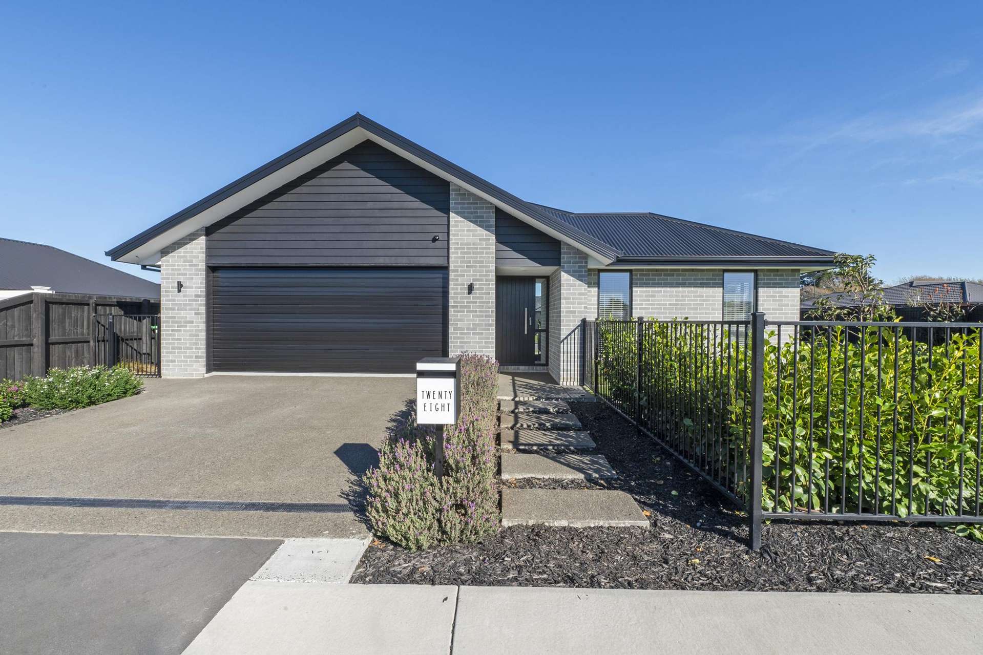28 Lunn Crescent Leeston_0