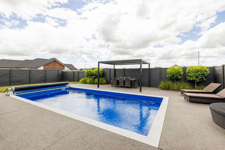 14 Artistic Avenue Leamington_21