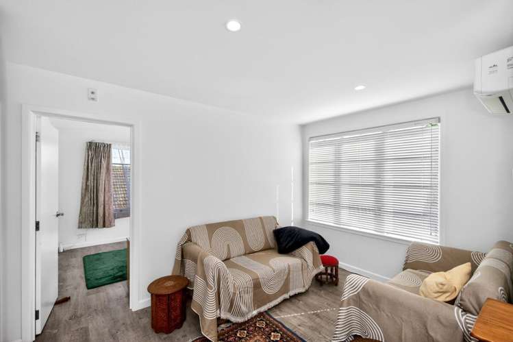 17 East Street Papakura_13