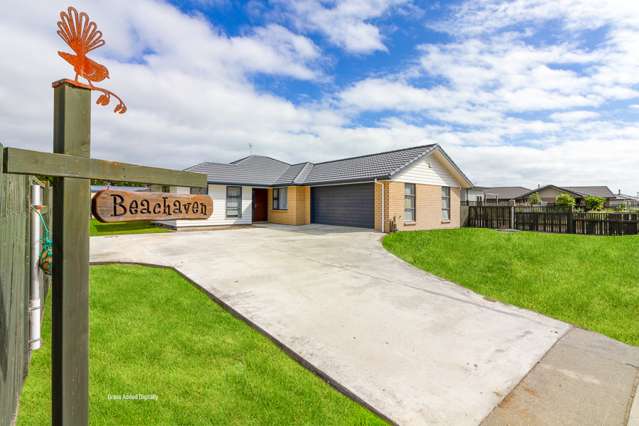 21 Sandown Avenue Himatangi Beach_1