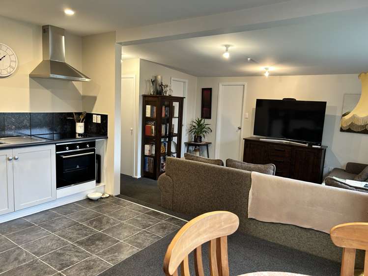 114 Thomson Street_1