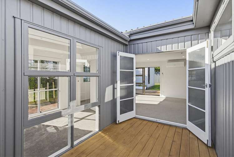 1 Matuhi Street Waikanae_10