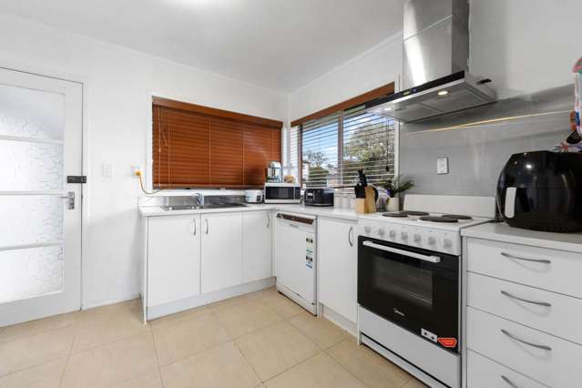 1/10 Ballater Place Highland Park_2