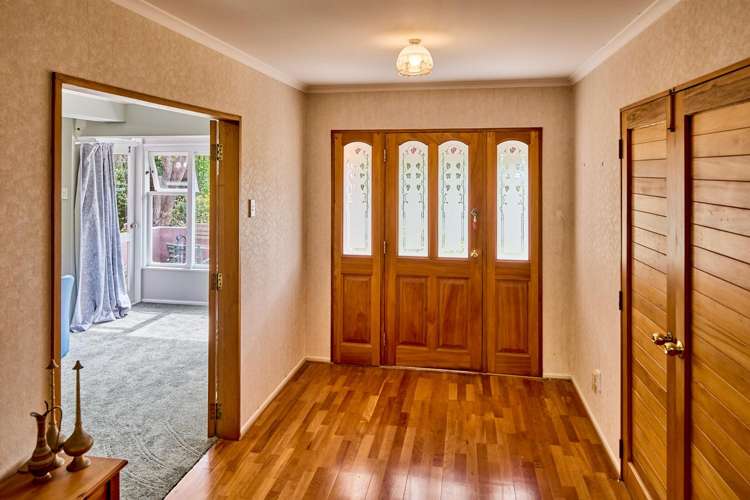 108 Helston Road Paparangi_21