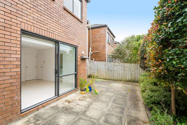 41 Masons Road Oteha_13