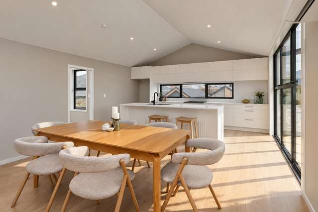 8 Callaghans Creek Rise Wanaka_2